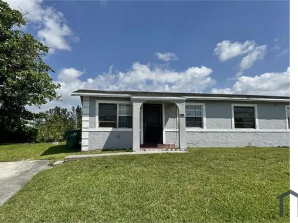 2203 NW 115th St, Miami, FL 33167