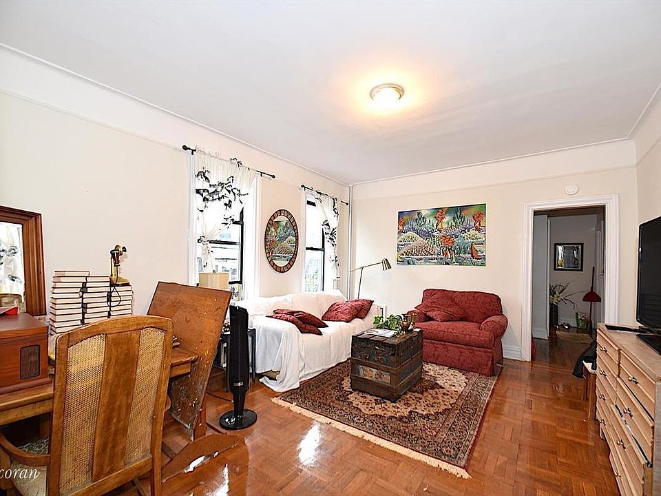 1st image of 3420 32nd St APT 2D