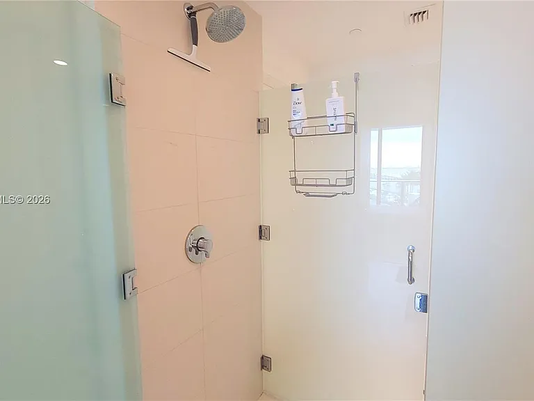501 NE 31st St #1002 — Photo 12