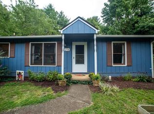 216 Eastwood Ave, Swannanoa, NC 28778