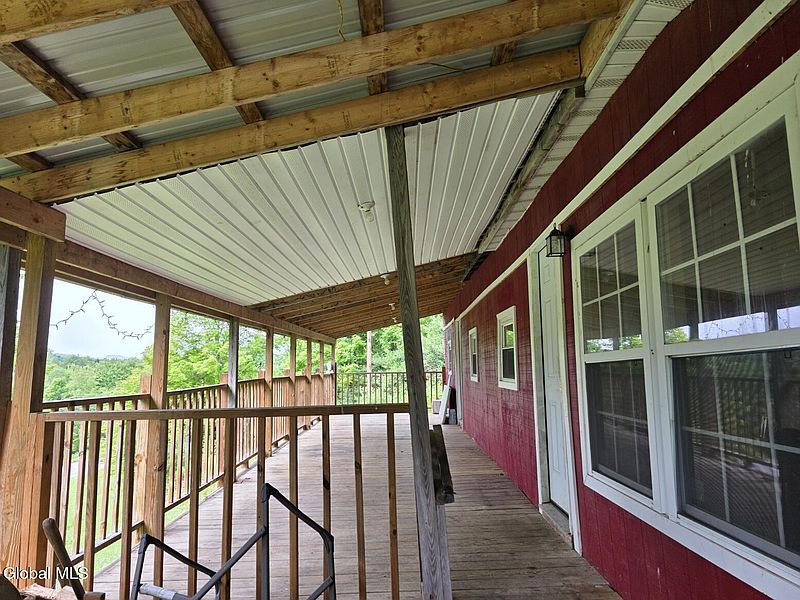 5th image of 762 County Highway 16