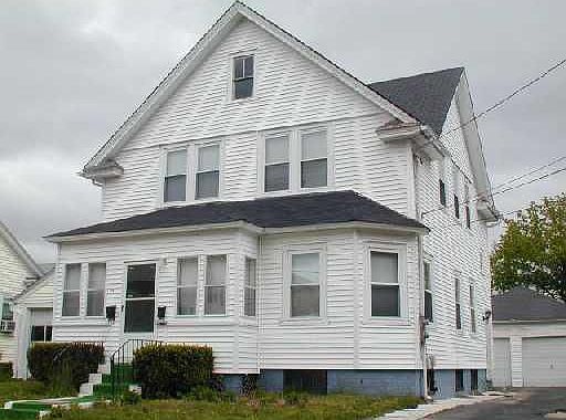 1st image of 55 Wollaston St