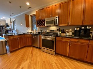 2625 W Belmont Ave UNIT 3, Chicago, IL 60618