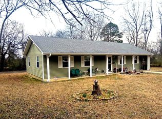 305 Jones St, Mena, AR 71953