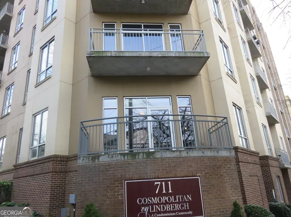 711 Cosmopolitan Dr #716, Atlanta, GA 30324