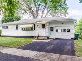 28 Fox St, Rochester, NY 14615