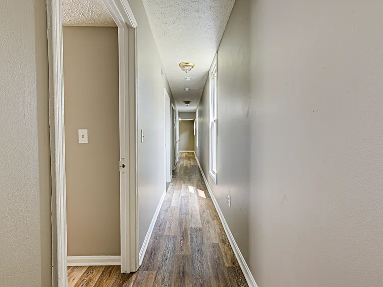 1307 E Market St #1 — Photo 7