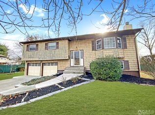 4 Wellington Rd, East Brunswick, NJ 08816