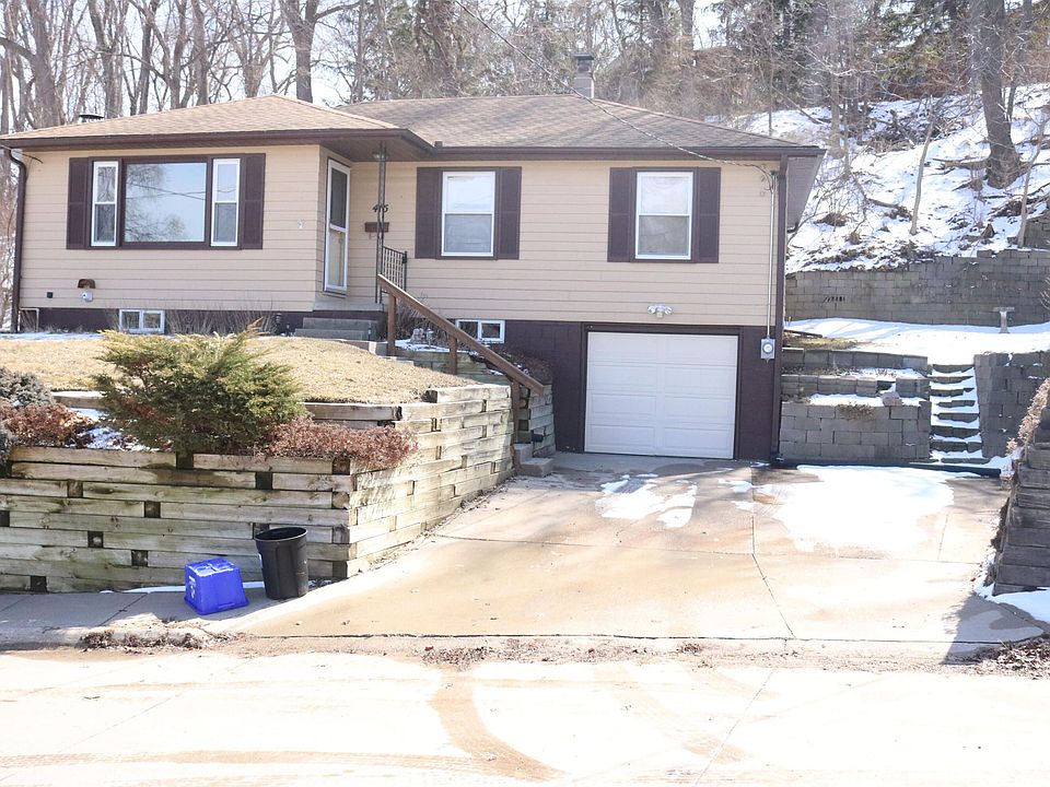 1st image of 415 Midland Dr