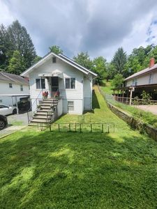 331 Valley Rd, Sophia, WV, 25921