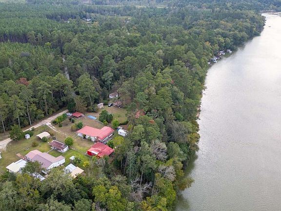 2nd image of 163 High Bluff Rd