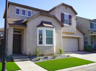 1714 Glen Kippen Ln, Clovis, CA