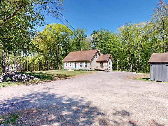 5th image of 671 Meadow Road