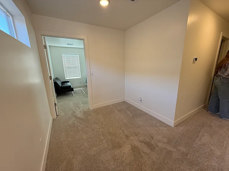 539 S Stewart Creek Cv #A — Photo 27