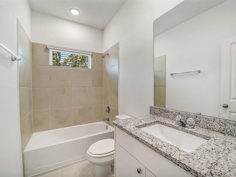 11943 Pondwood Dr — Photo 21