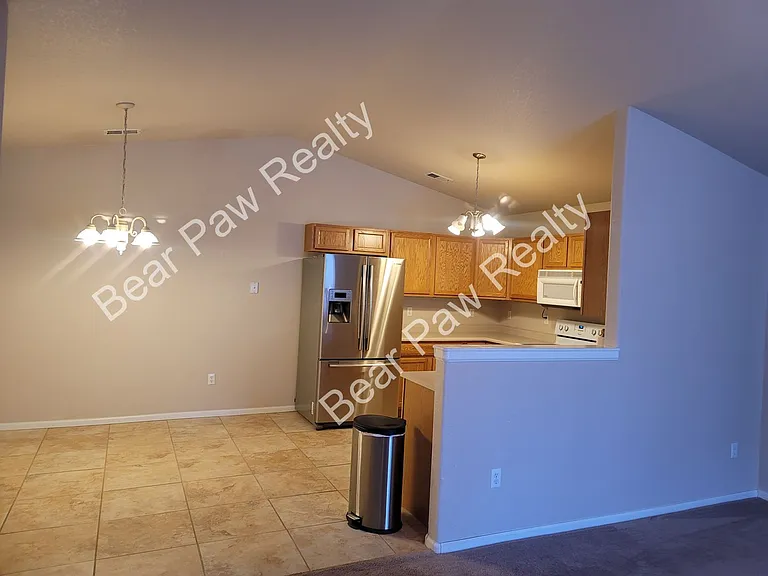 4403 Springer Ct — Photo 2