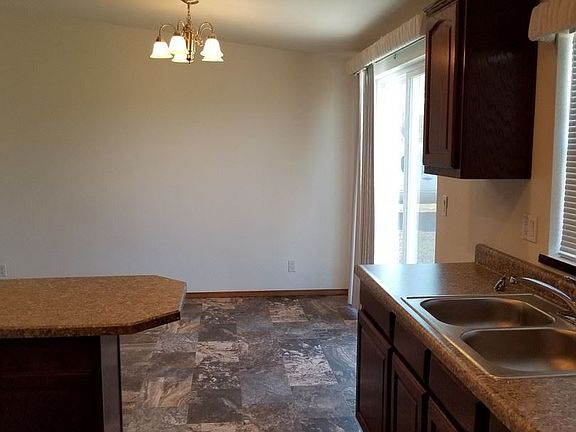 4th image of 5794 Road J.2 SE