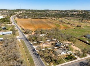 1415 N Milam St, Fredericksburg, TX 78624