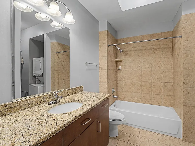 437 Monroe Ave #106 — Photo 14