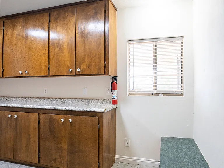 3844 W Lupine Ave — Photo 22
