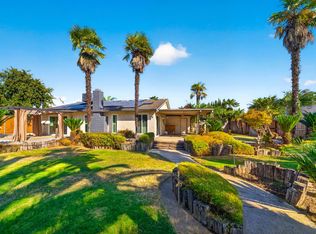 5752 E Iowa Ave, Fresno, CA 93727