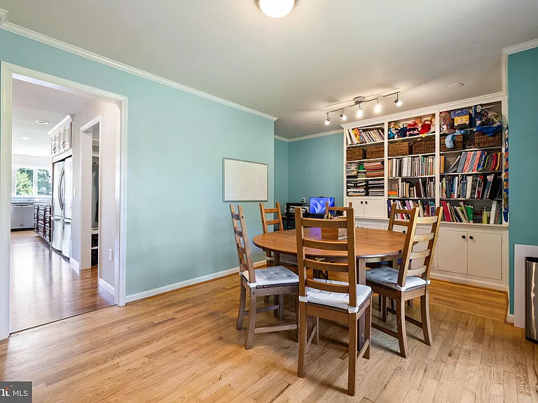 4301 Mountain View Dr — Photo 7