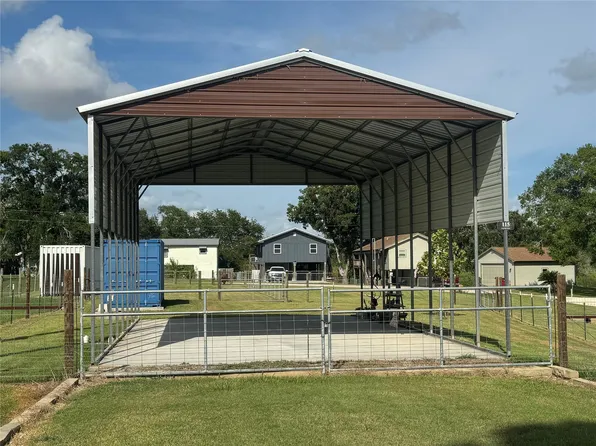 115 Grand Oak St #2, Palacios, TX 77465