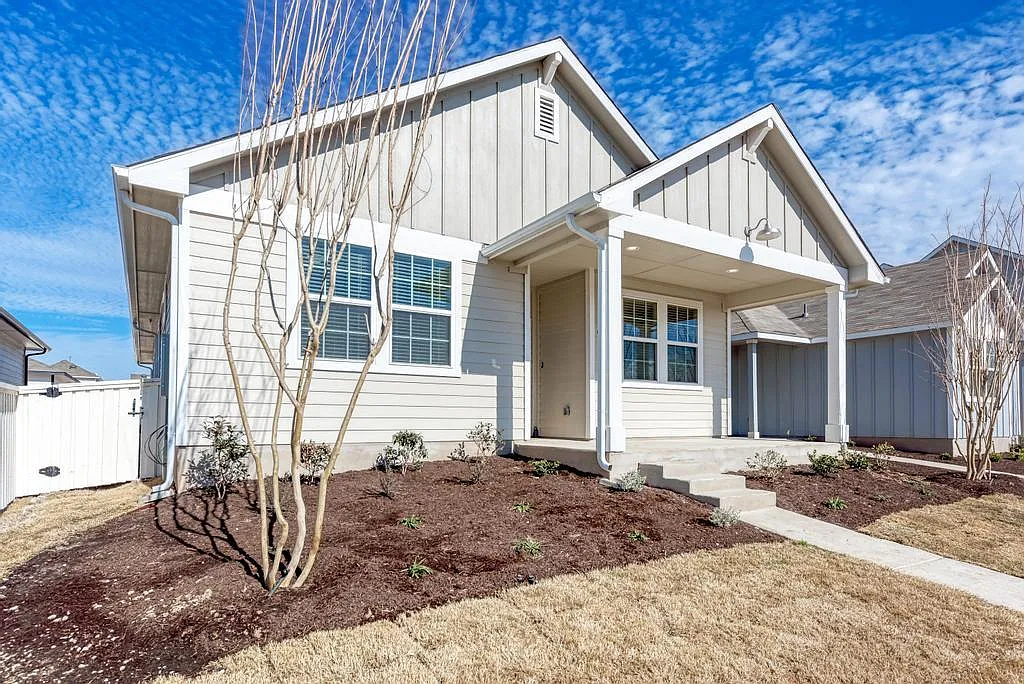 3 bed, 1665 sqft, $1,895 — Photo 3
