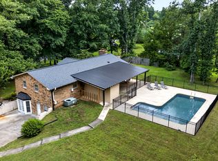 7311 Henry Dr, Fairview, TN 37062