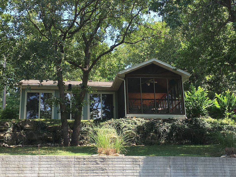 Front, Faces Lake.