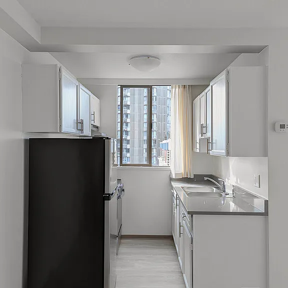1150 Jervis St — Photo 27