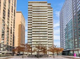 111 Champagne Ave S #1110, Ottawa, ON K1S 5V3