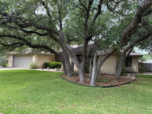 203 Oakwood Dr, Georgetown, TX 78628