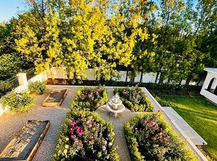 1275 S Oakland Ave, Pasadena, CA 91106