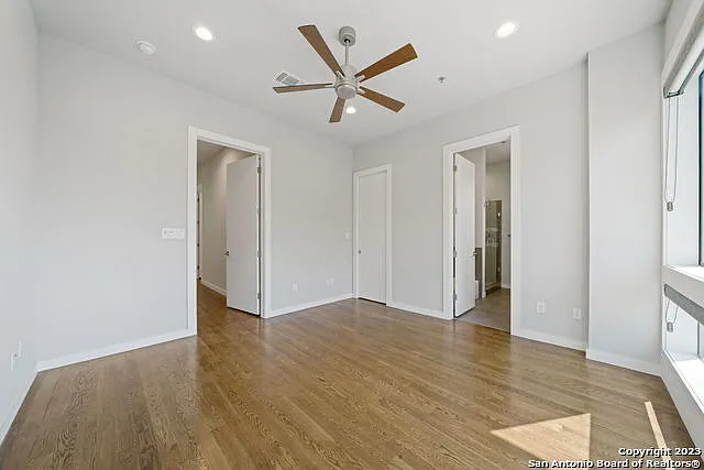 1136 E Euclid Ave — Photo 13