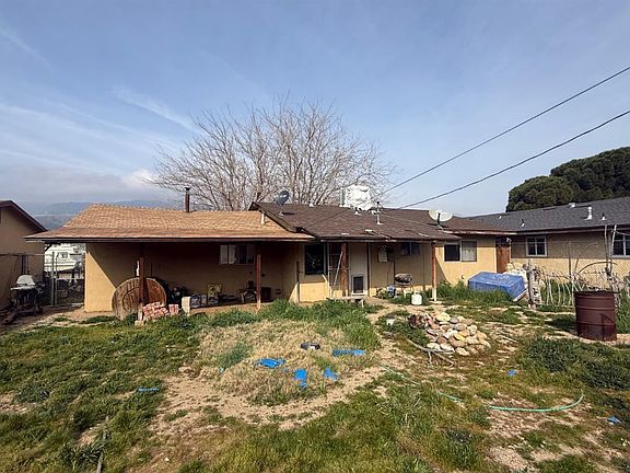 3rd image of 2836 Fulop St