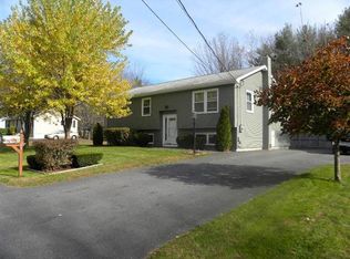 25 East Ave, Lisbon, ME 04252