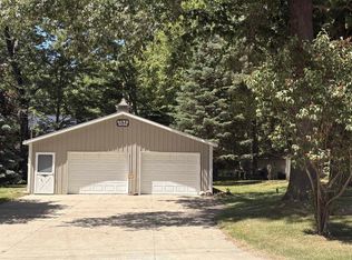 10755 Alpine Dr, Lake, MI 48632