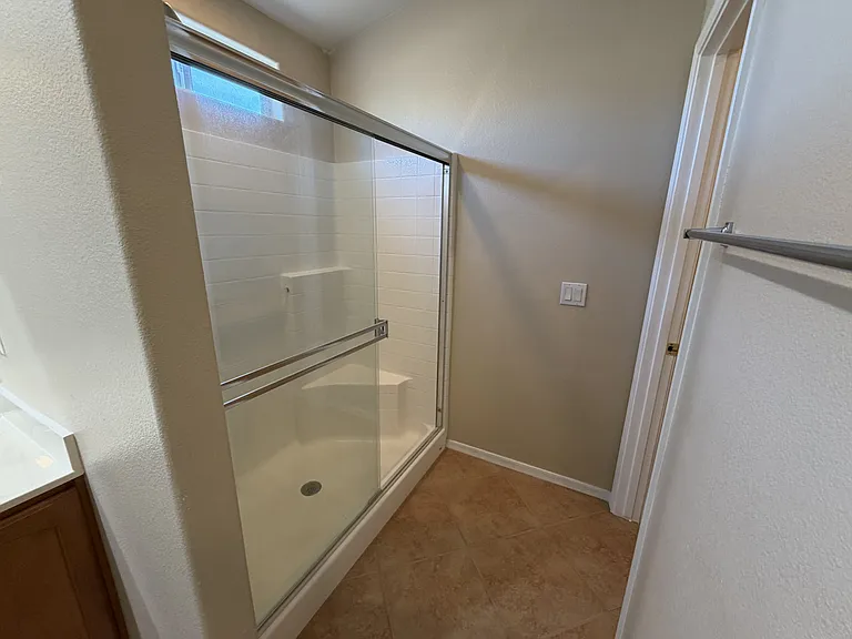 2460 Topanga Dr — Photo 13