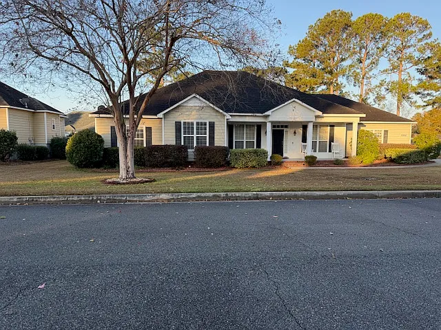 3650 Victoria Dr — Photo 29