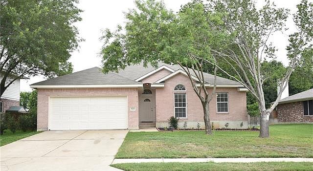1st image of 624 Sweetgum Ln