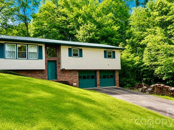 32 Swanns View Dr, Marion, NC 28752