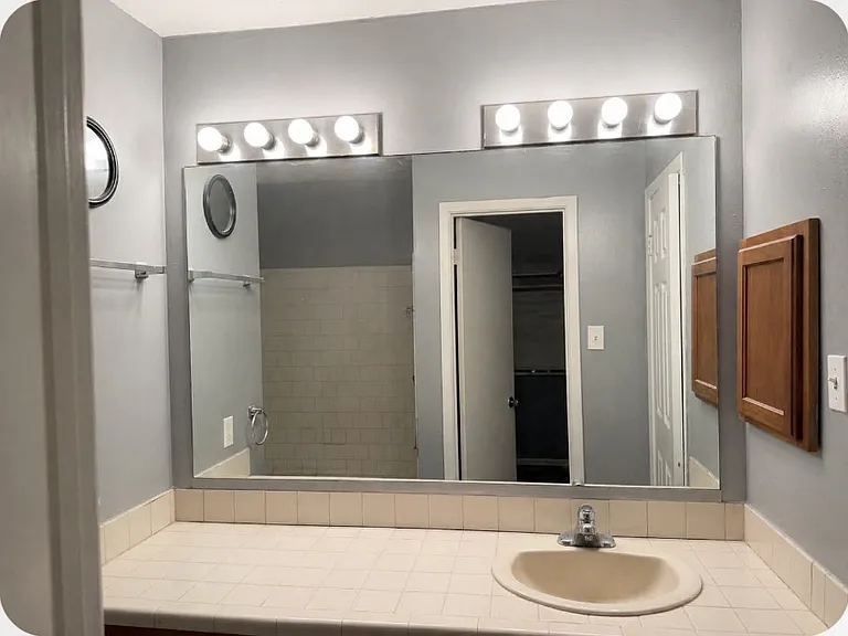 3226 Hombly Rd — Photo 7