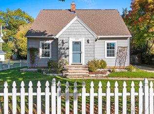 430 E Glendale Ave, Appleton, WI 54911