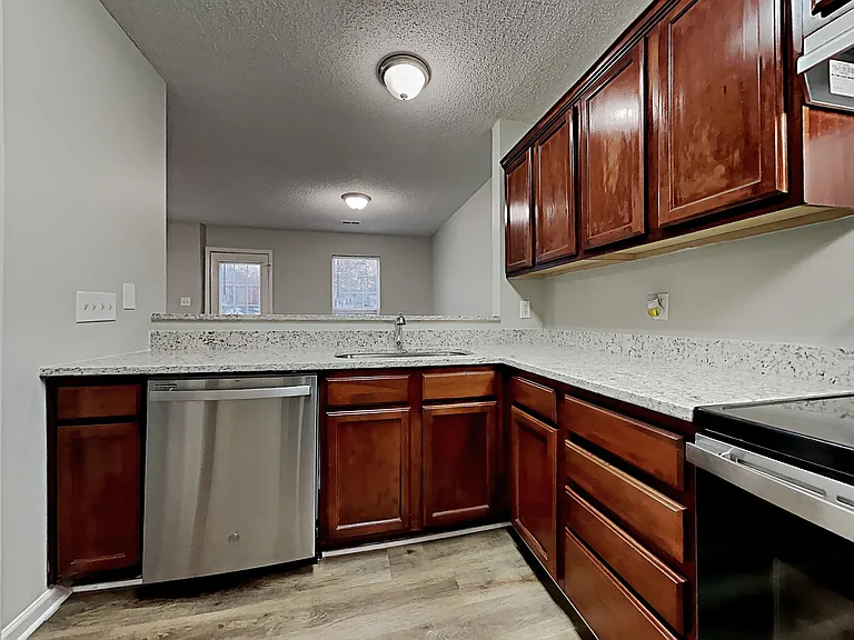 9017 Shenington Pl — Photo 4