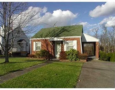156 Dixon Blvd photo 1