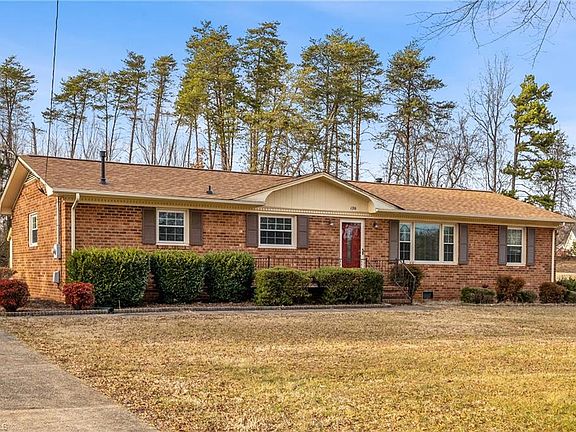 4th image of 120 McCoy Rd