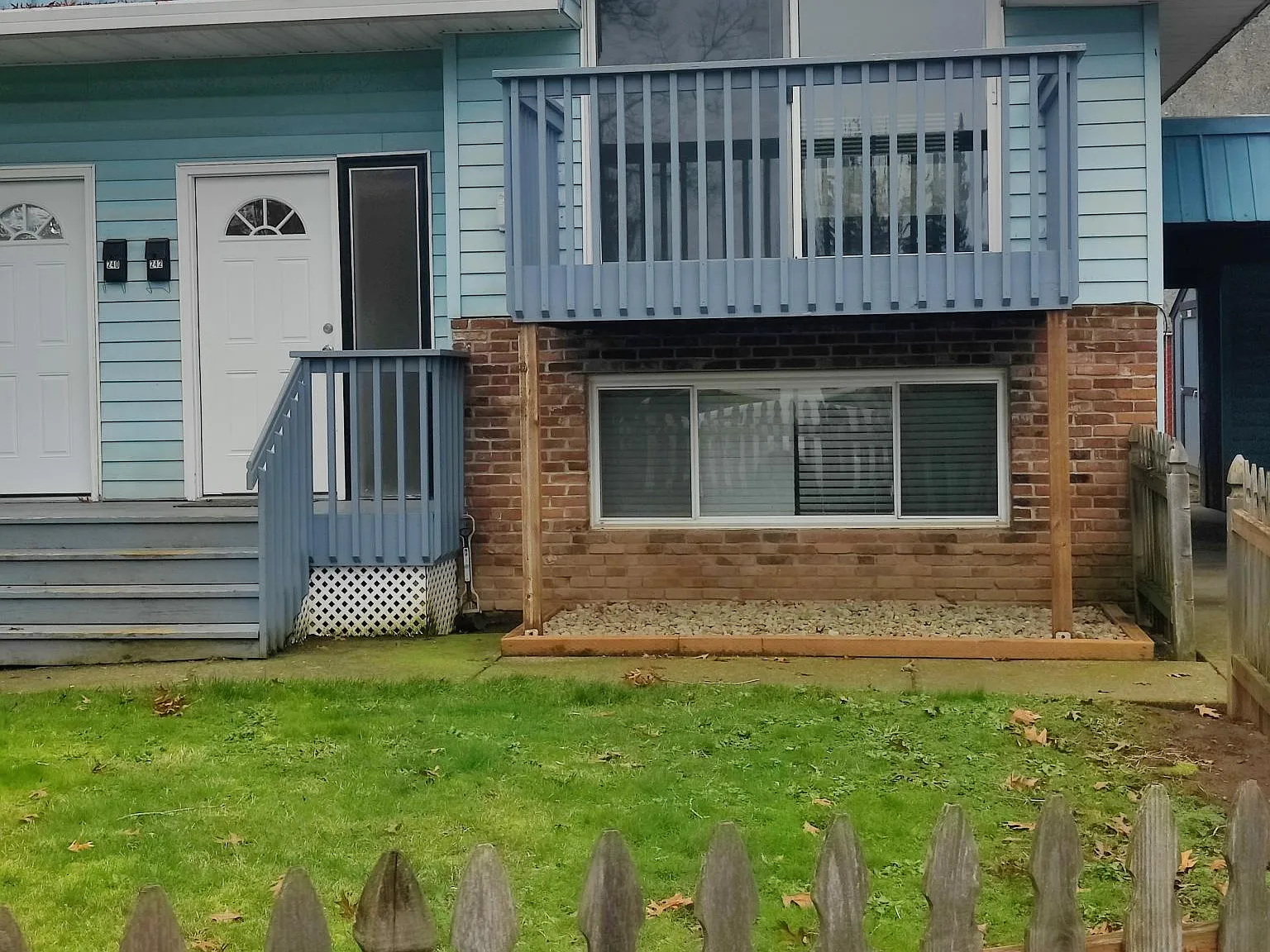 2 bed, 828 sqft, $1,400 — Photo 1