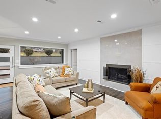 1007 N Peace Haven Rd, Winston Salem, NC 27104