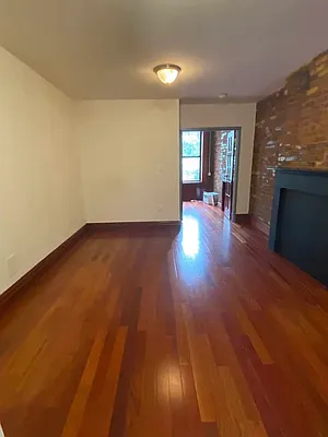 Rented by MOTION New York | media 7